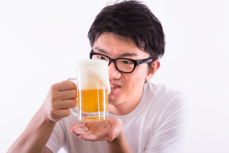 飲みは時間の無駄？行くべき飲み会と行かない方がいい飲み会